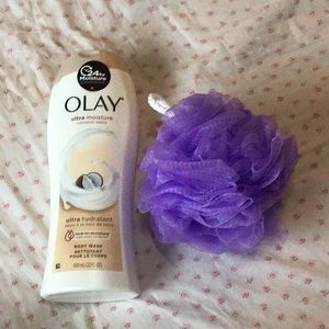 NEW Olay ultra moisture & loofah